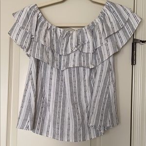 Linen off the shoulder top